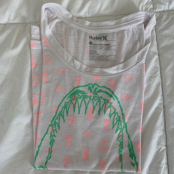 Hurley Shark Jaws Tank Top Muscle Shirt - Picture 6 of 8